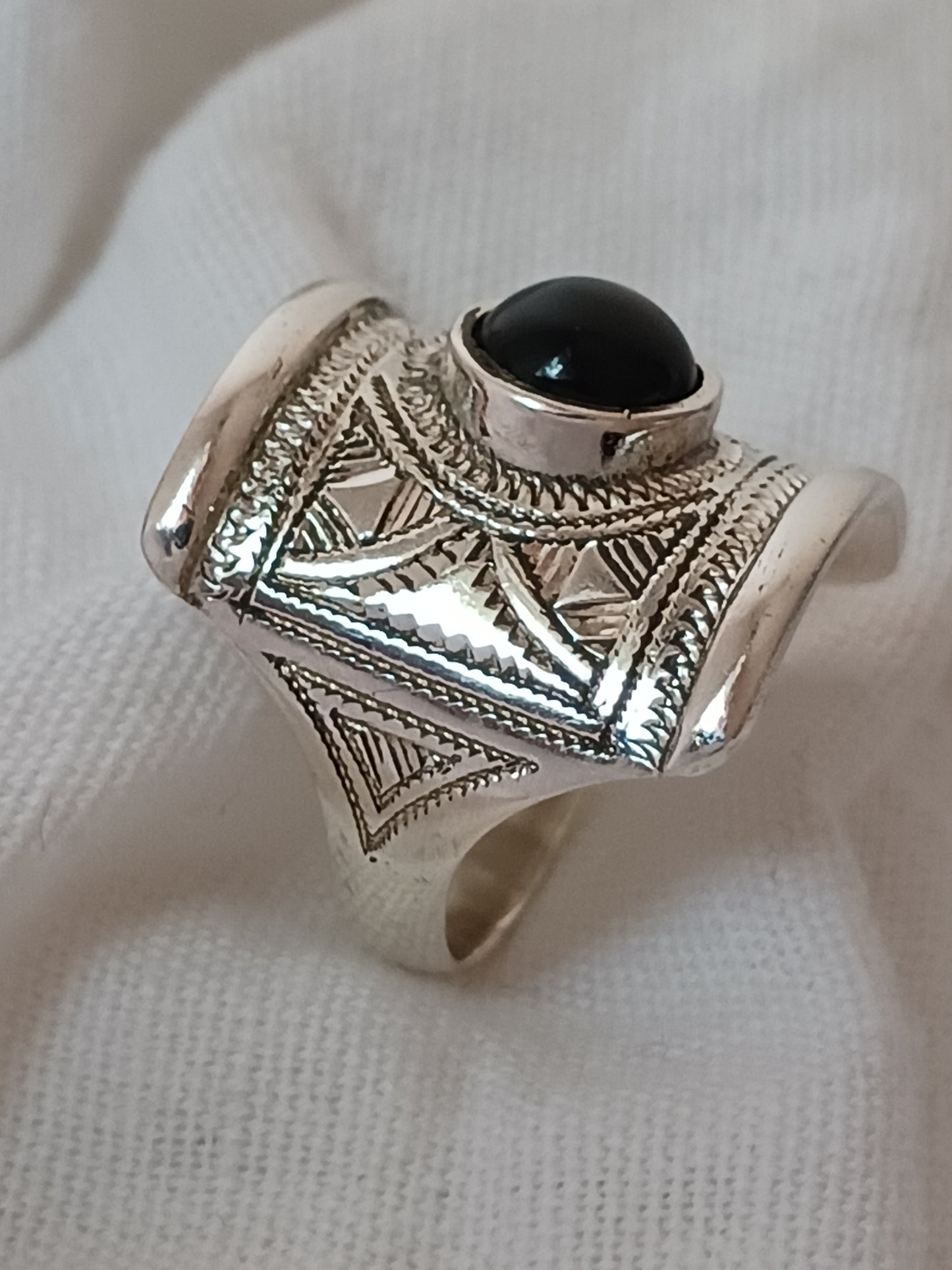 Bague touareg en argent massif