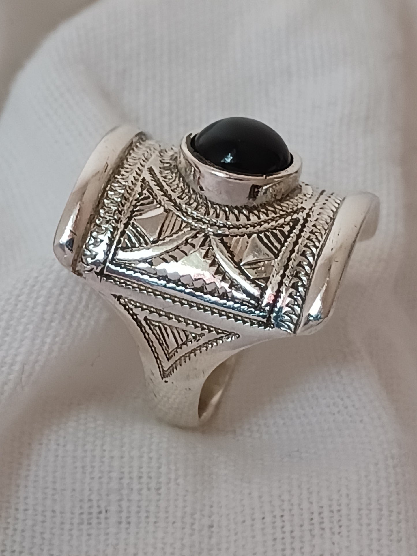 Bague touareg en argent massif