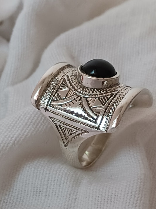 Bague touareg en argent massif