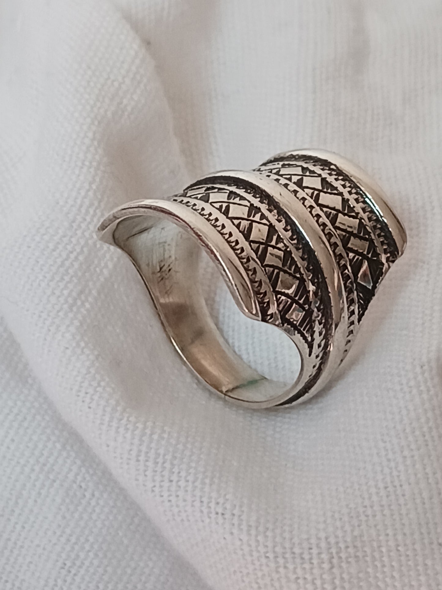 Bague touareg en argent massif