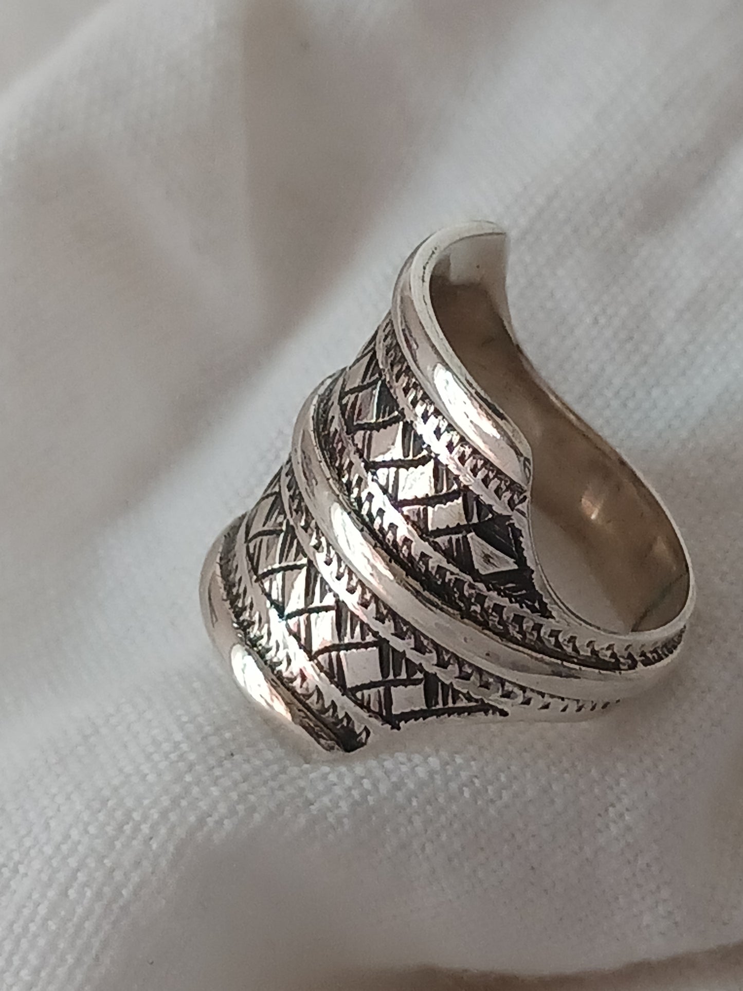 Bague touareg en argent massif
