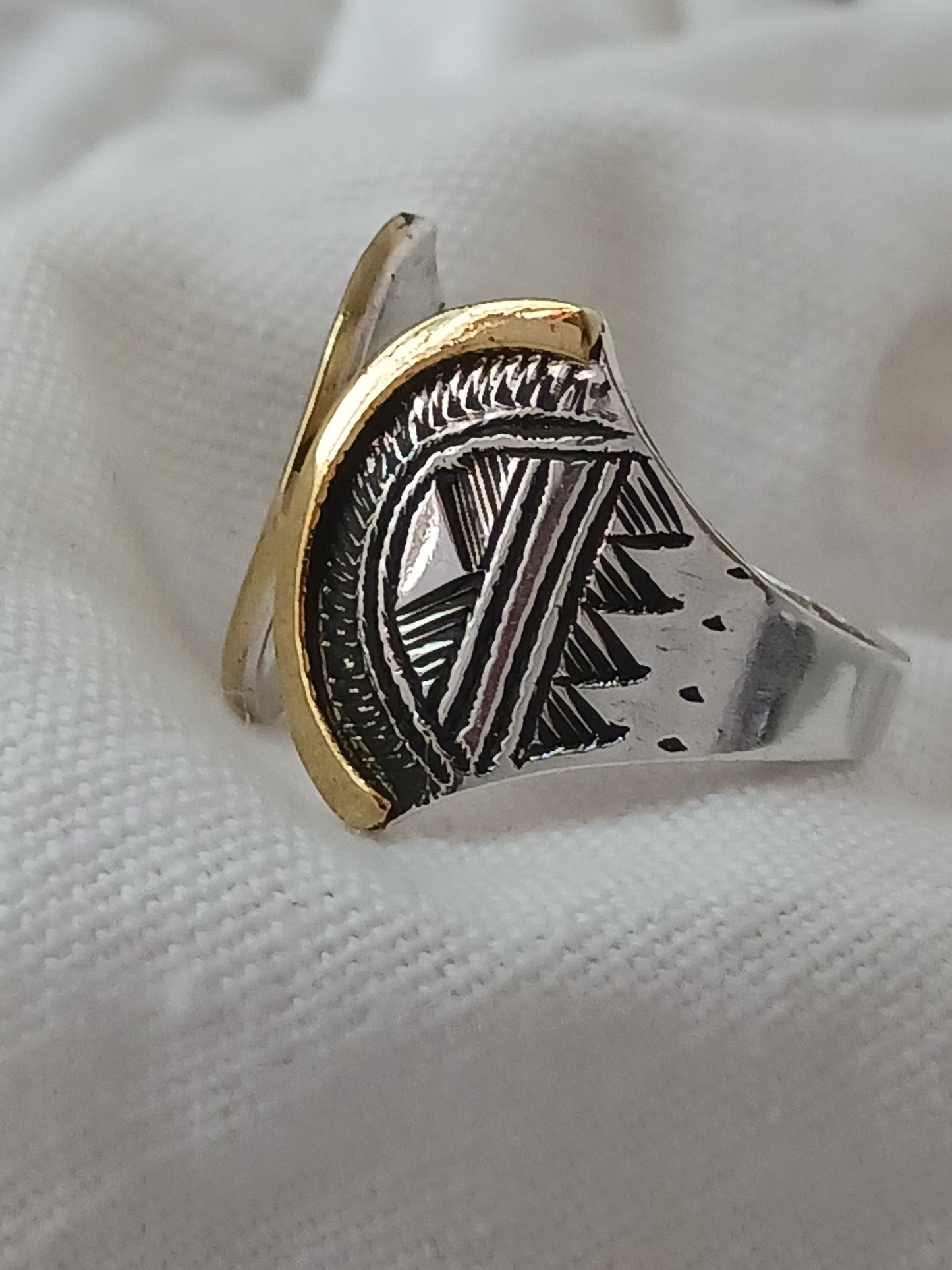 Bague touareg en argent massif