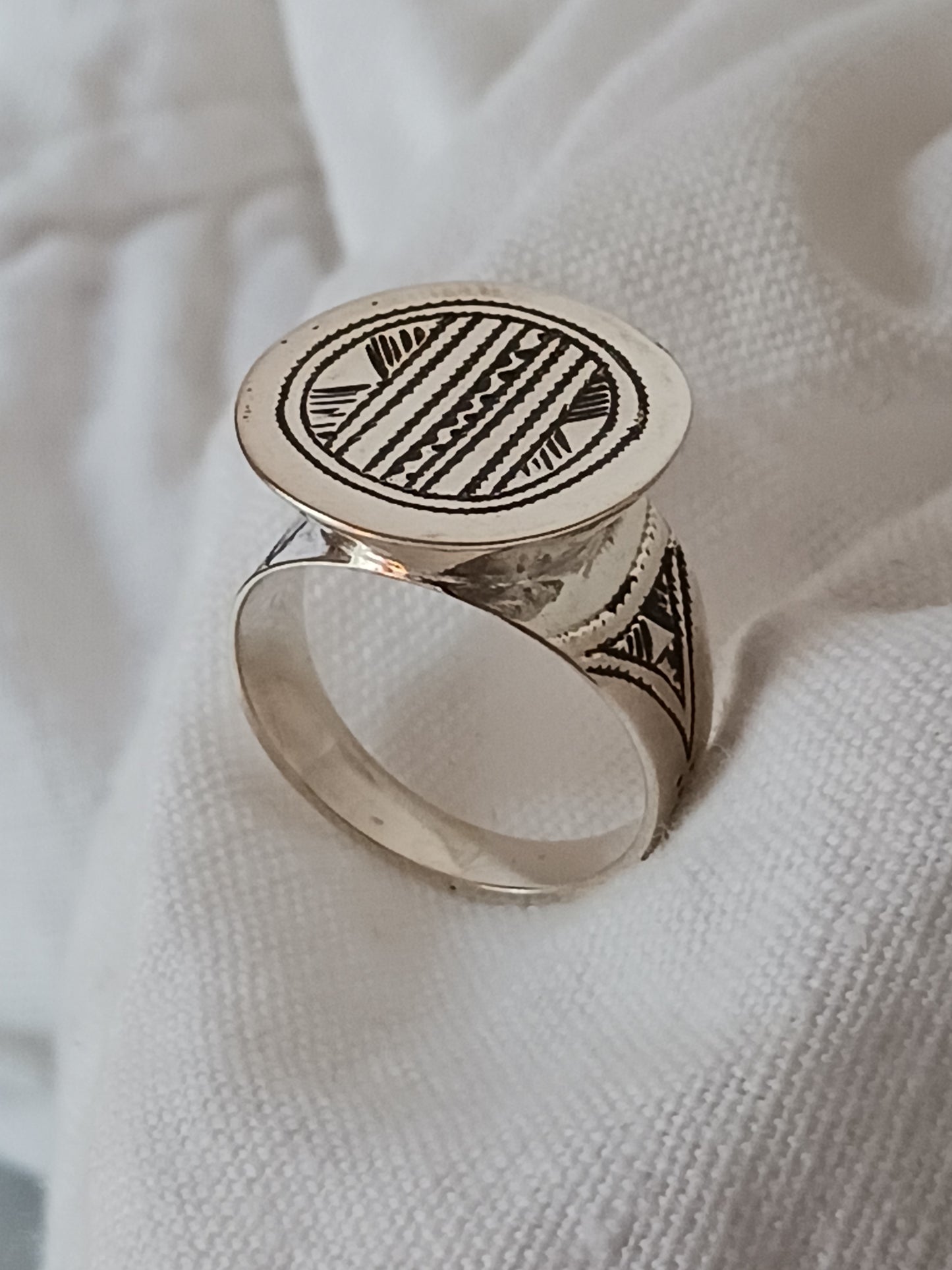 Bague touareg en argent massif