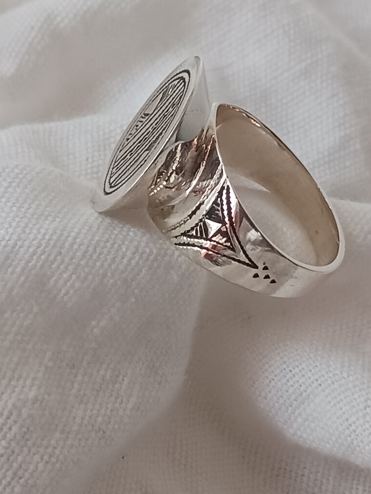 Bague touareg en argent massif