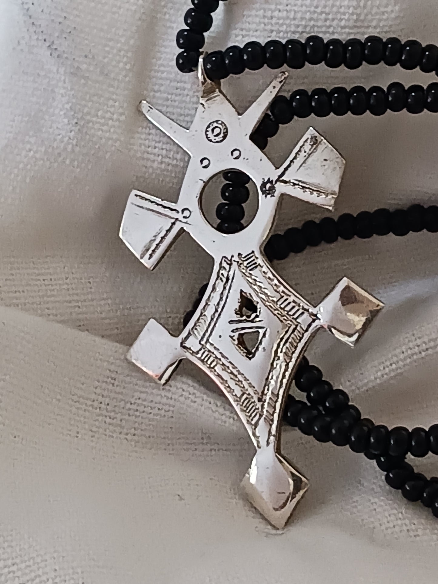 Collier Croix touareg en argent massif