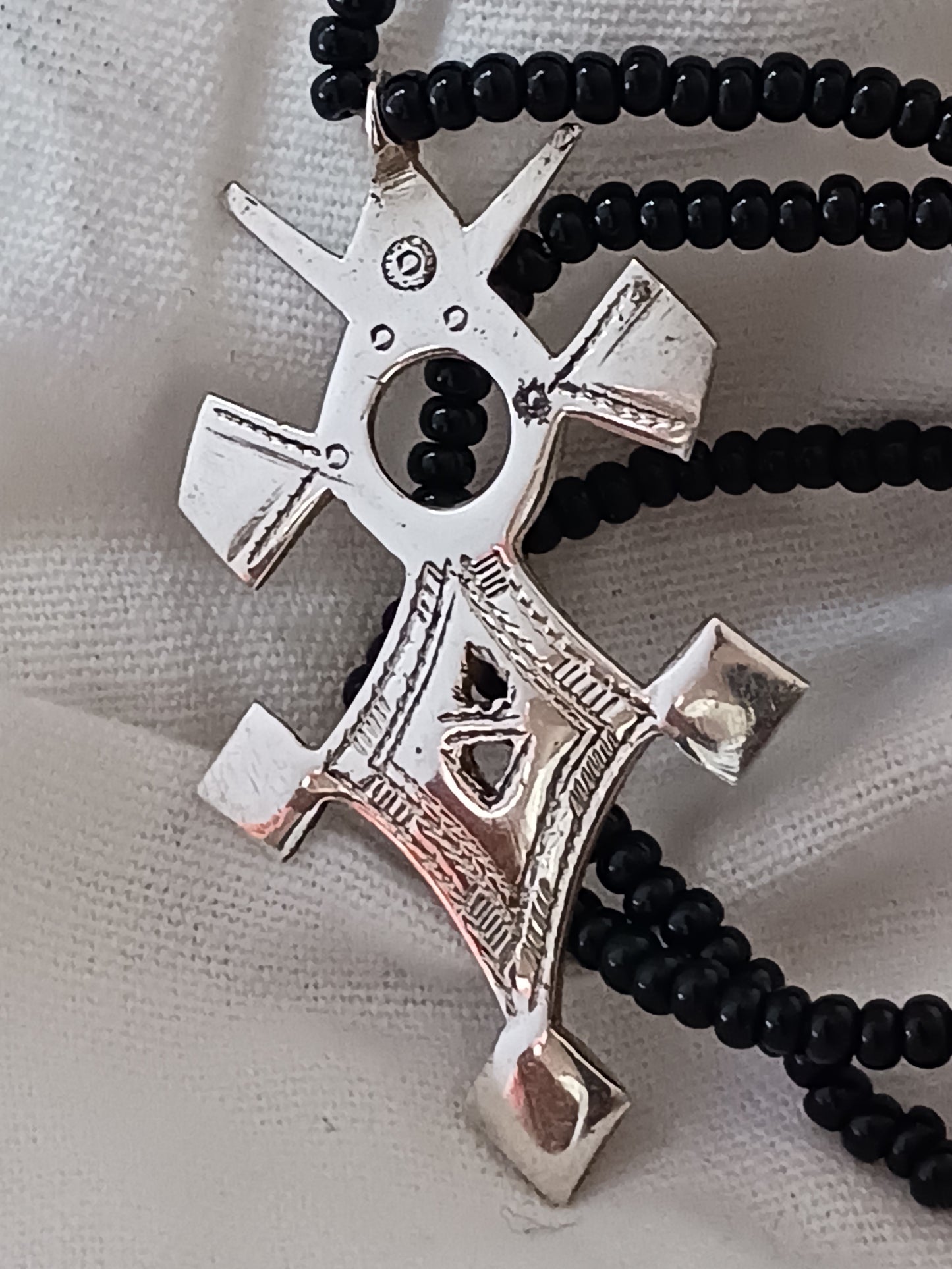 Collier Croix touareg en argent massif