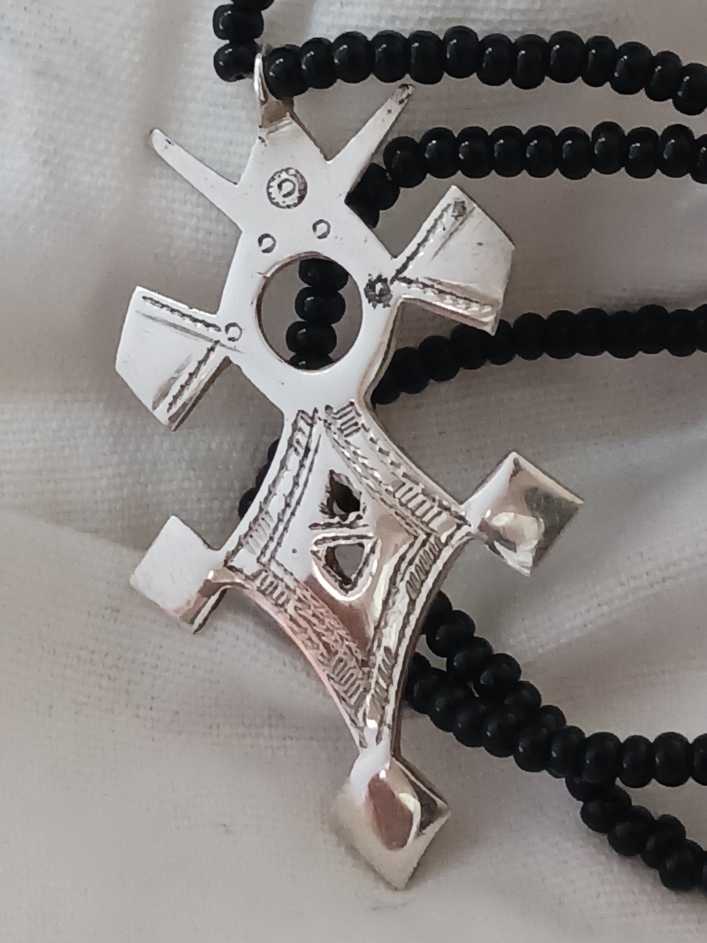 Collier Croix touareg en argent massif