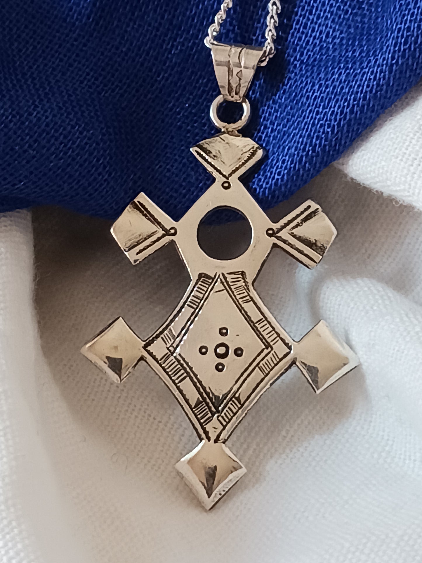 Collier Croix touareg en argent massif