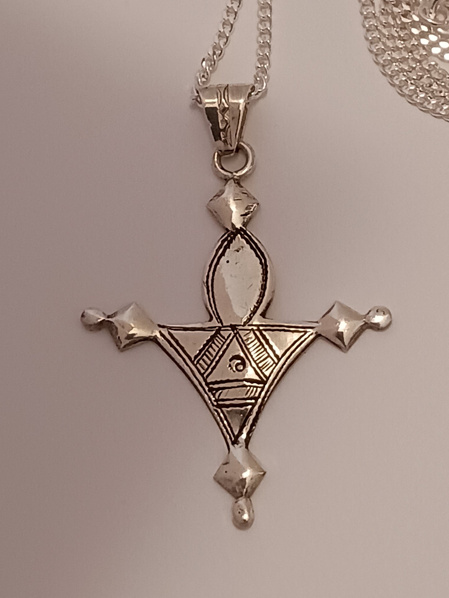 Collier Croix touareg en argent massif