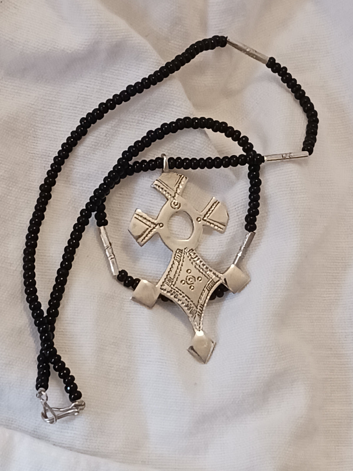Collier Croix touareg en argent massif