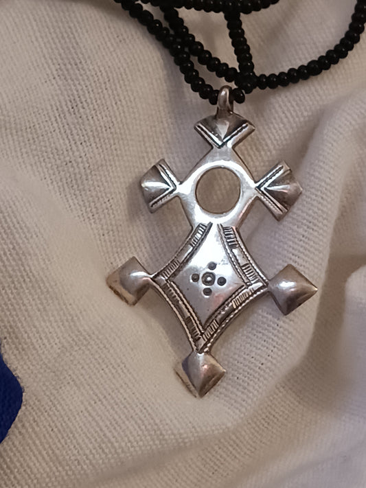 Collier Croix touareg en argent massif