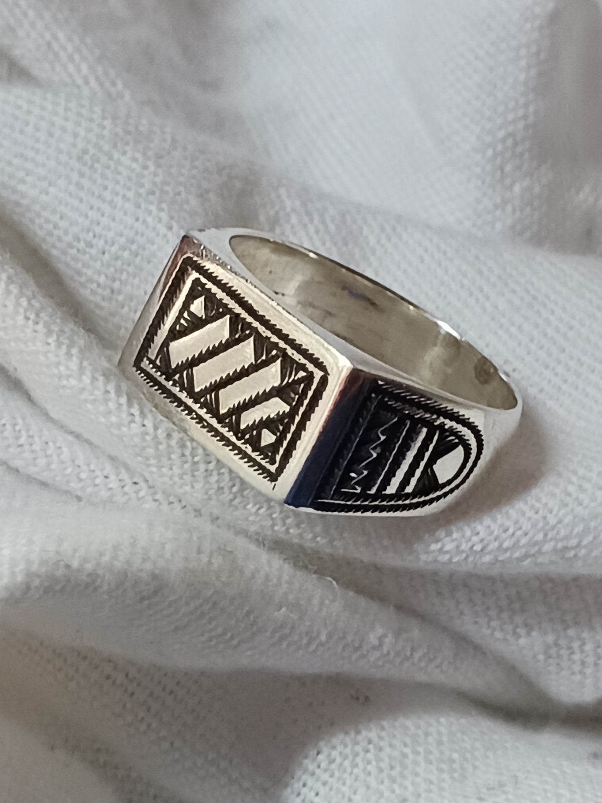 Bague touareg en argent massif