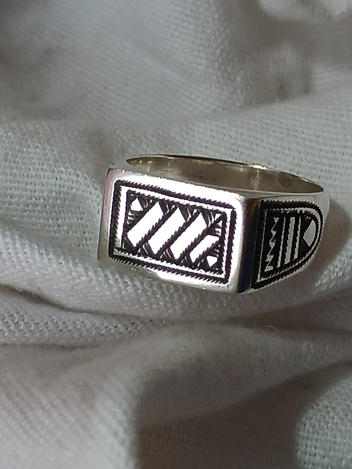 Bague touareg en argent massif