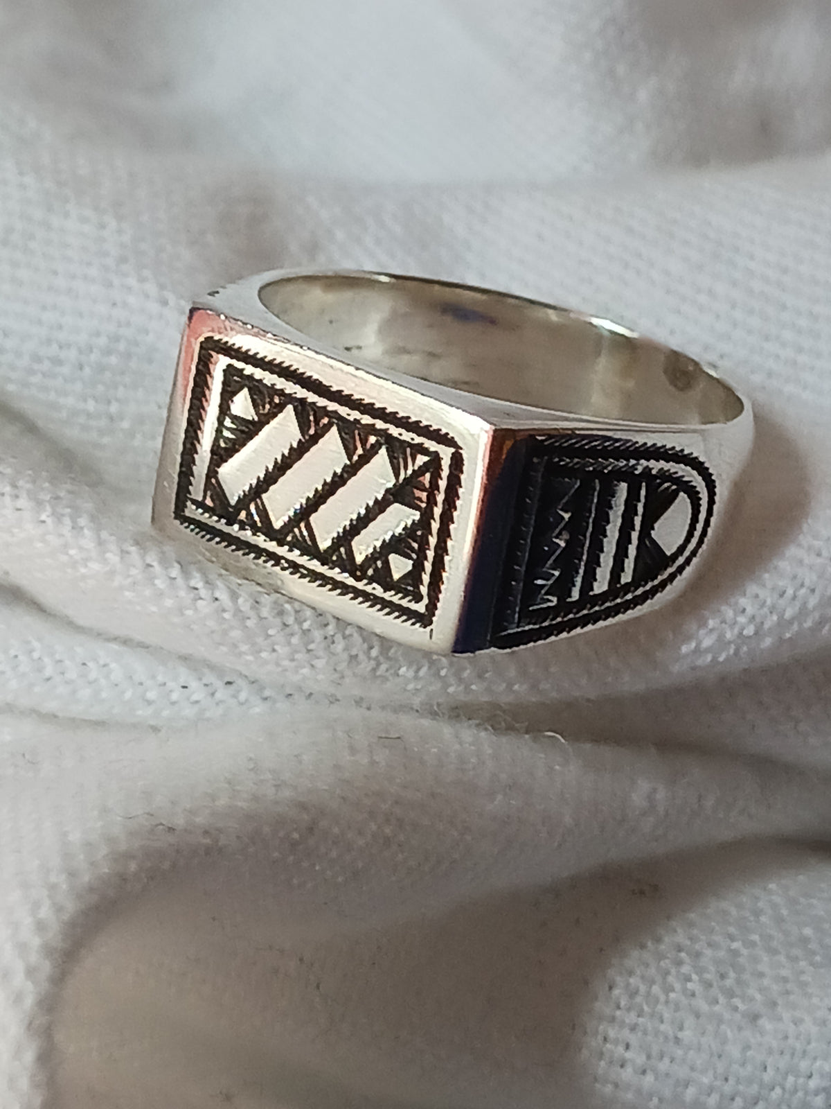 Bague touareg en argent massif