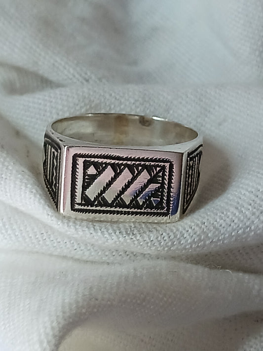 Bague touareg en argent massif