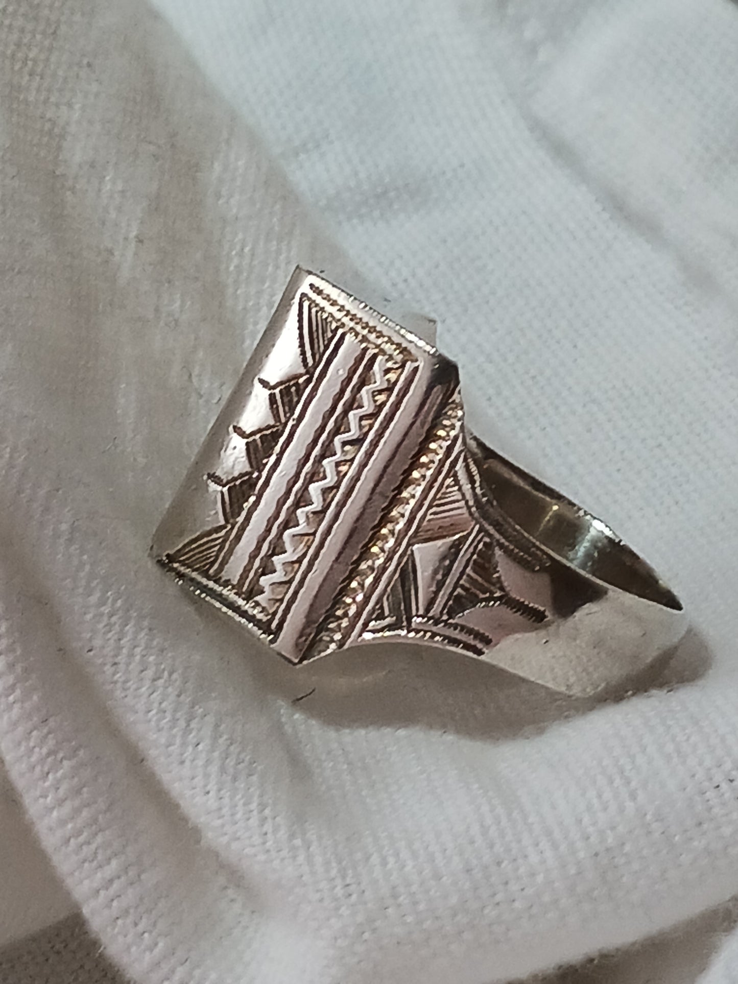 Bague touareg en argent massif