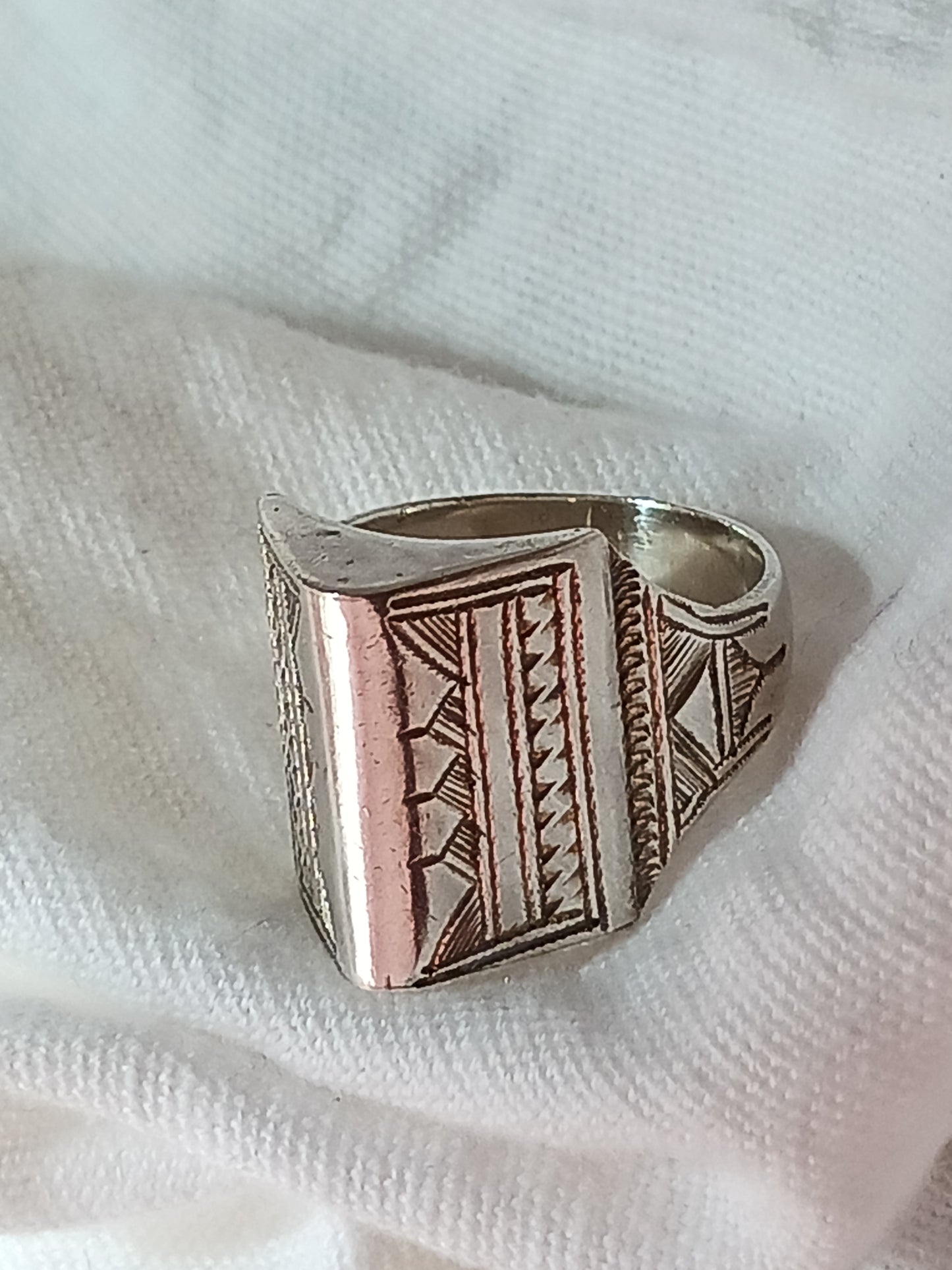 Bague touareg en argent massif