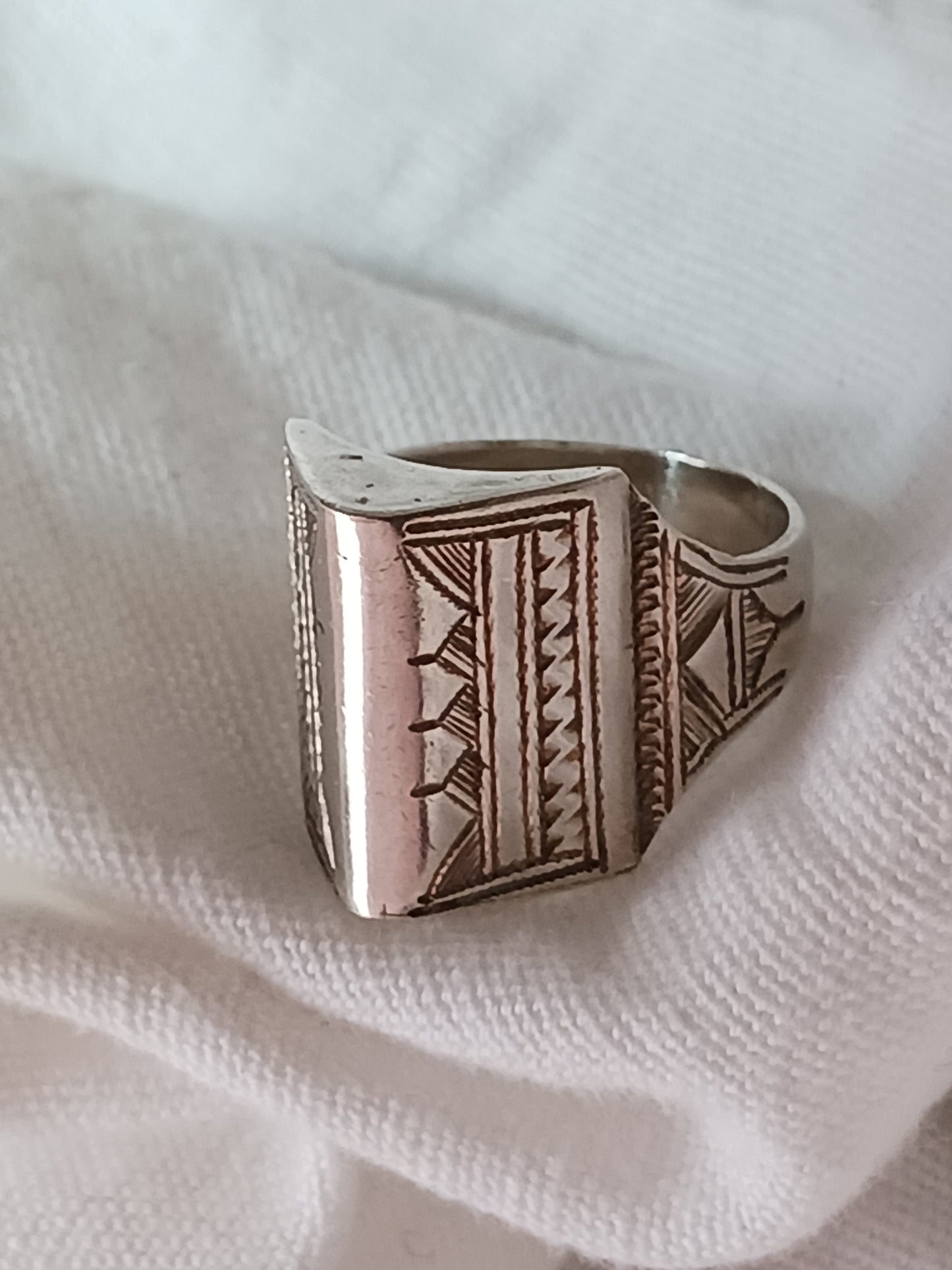 Bague touareg en argent massif
