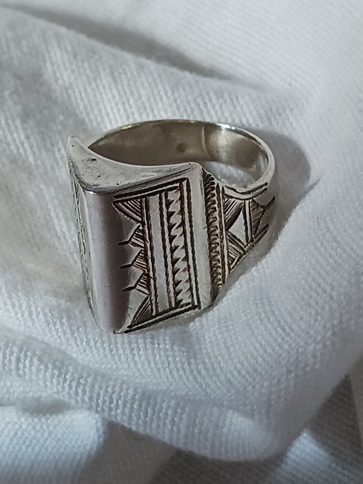 Bague touareg en argent massif