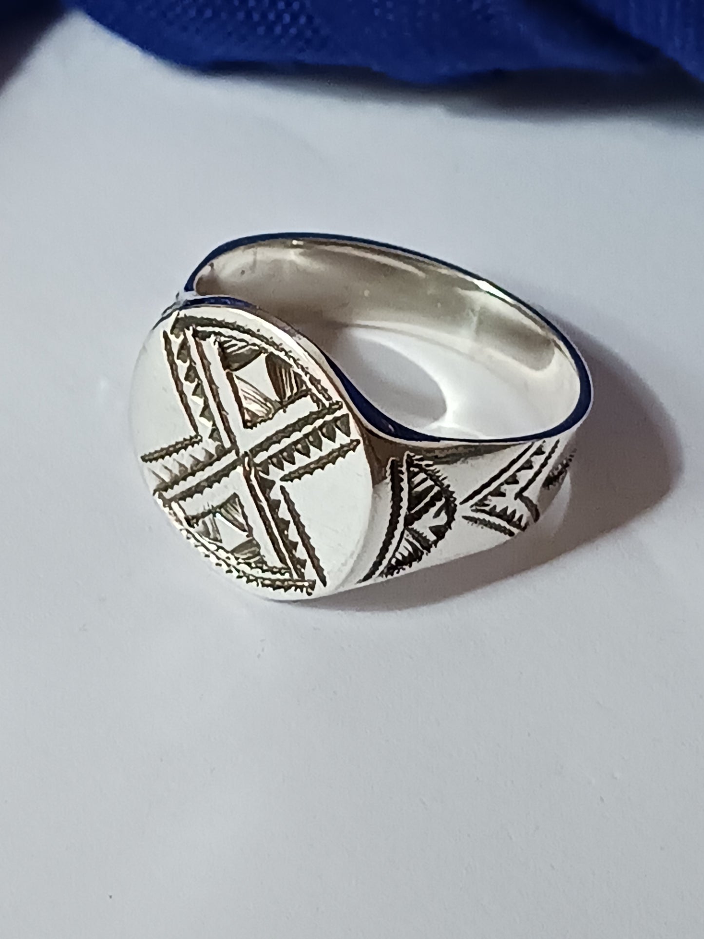 Bague touareg en argent massif
