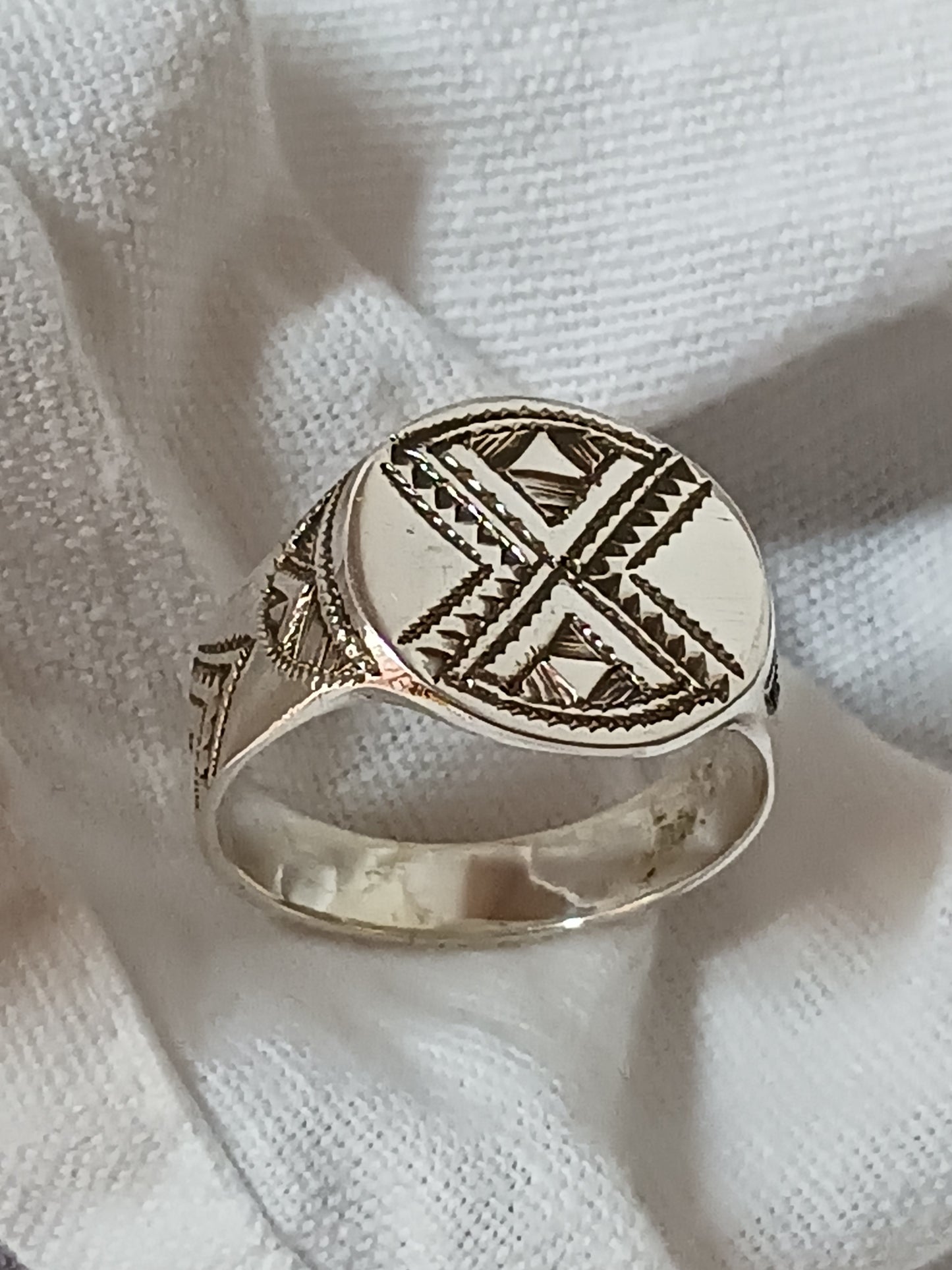 Bague touareg en argent massif