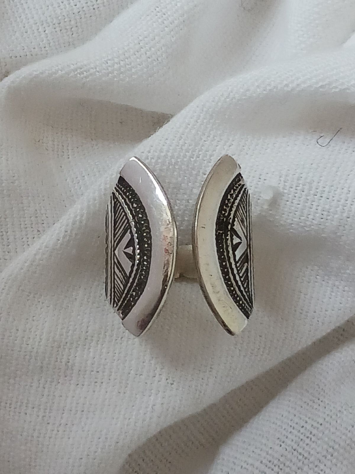 Bague touareg en argent massif