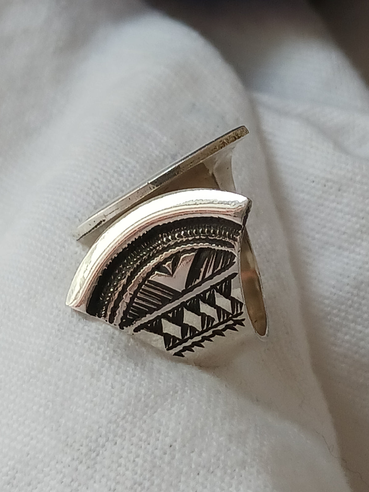 Bague touareg en argent massif