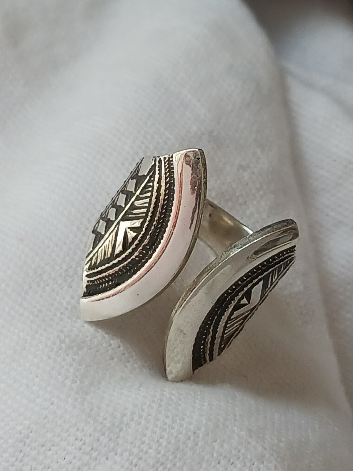Bague touareg en argent massif
