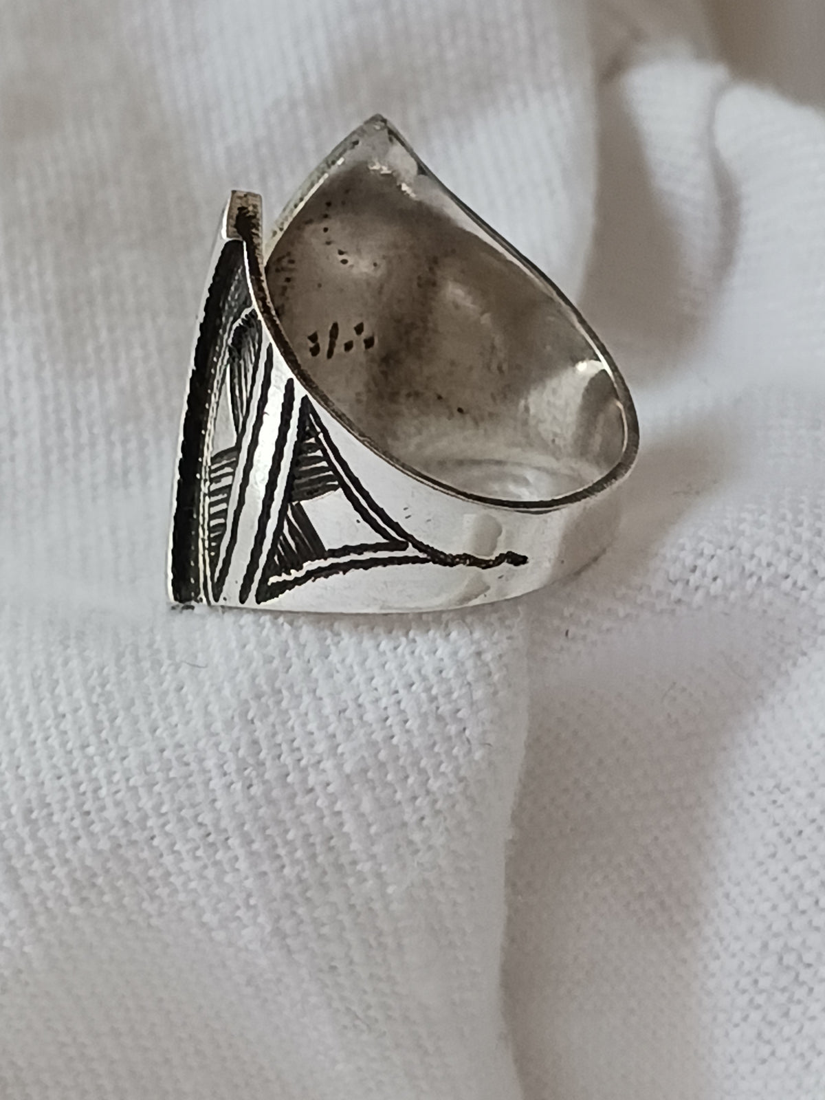 Bague touareg en argent massif