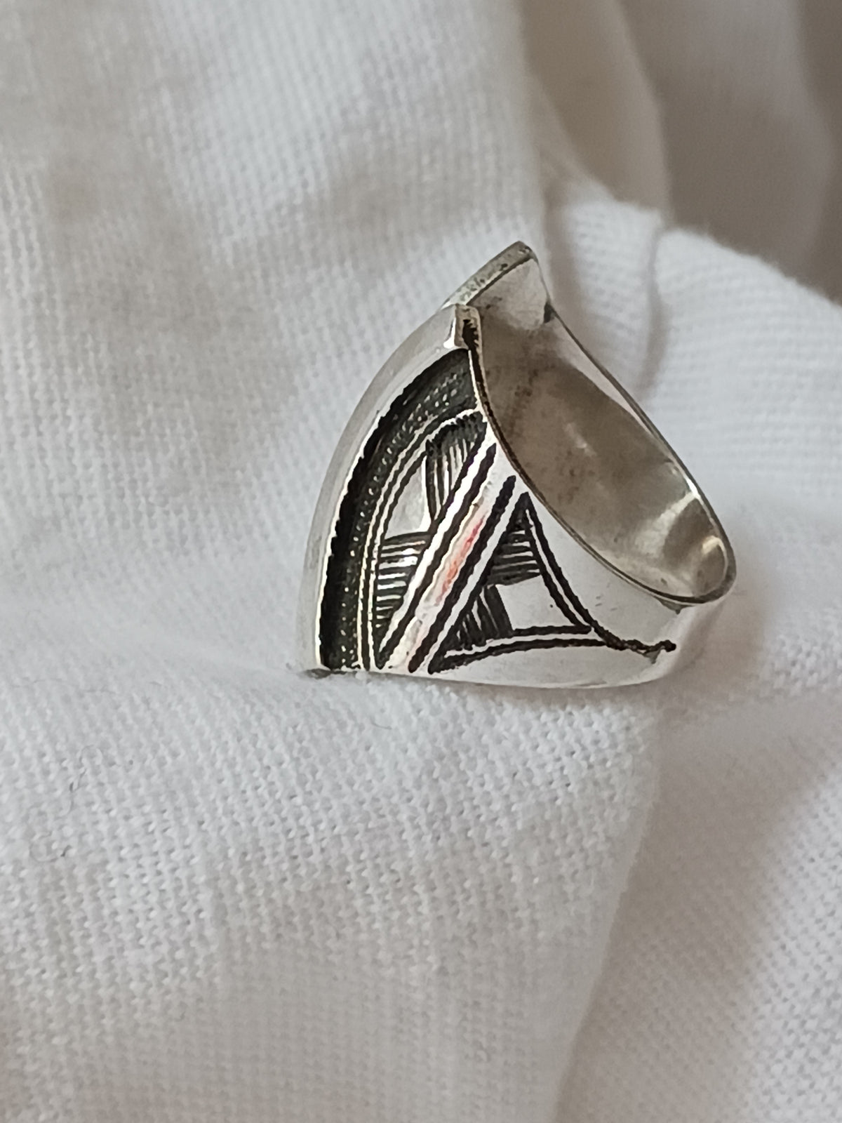 Bague touareg en argent massif
