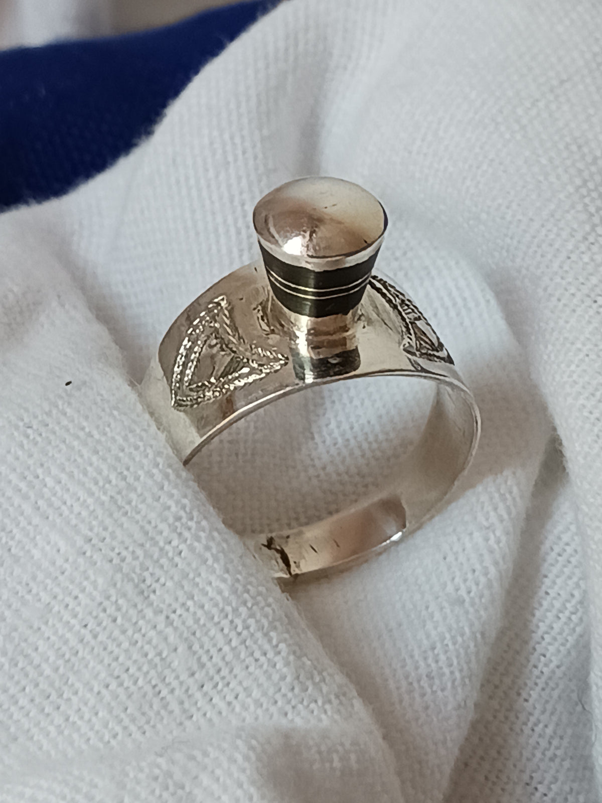 Bague touareg en argent massif