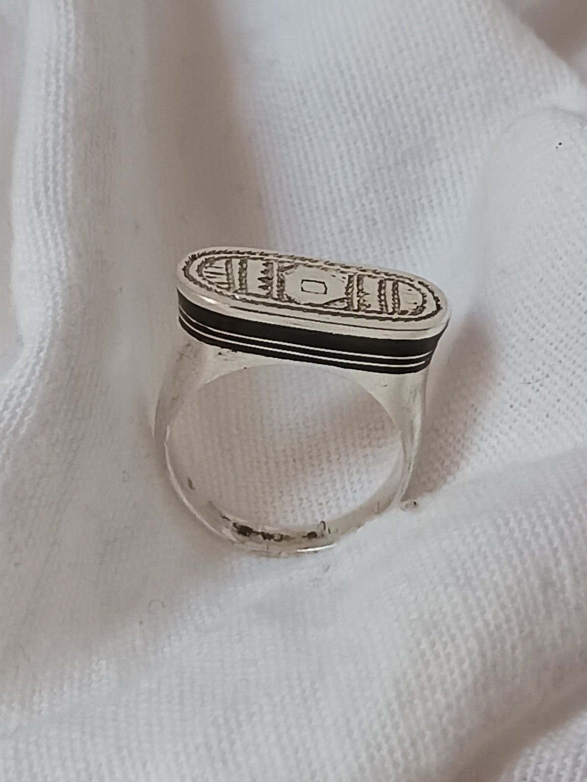 Bague touareg en argent massif