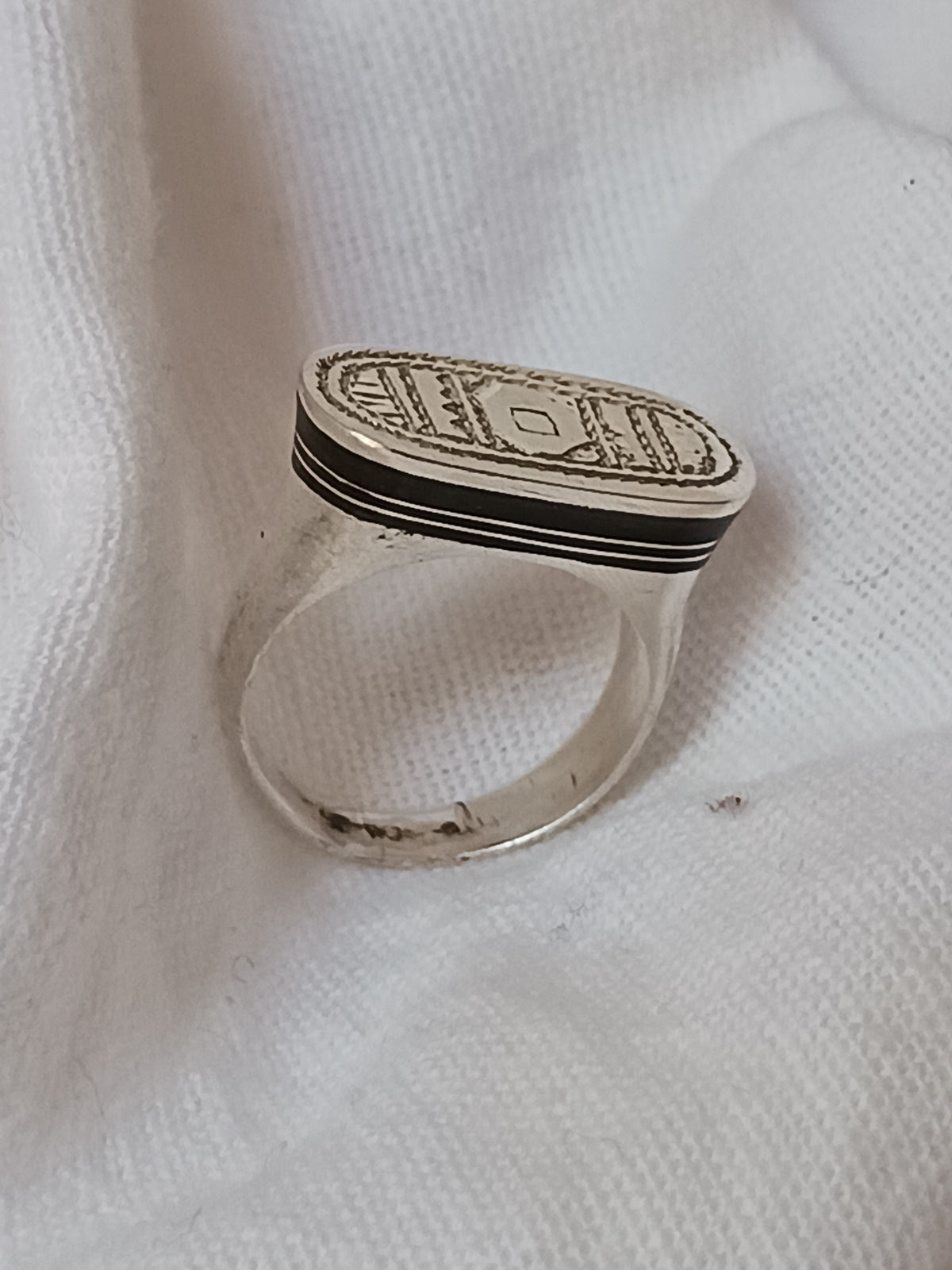 Bague touareg en argent massif
