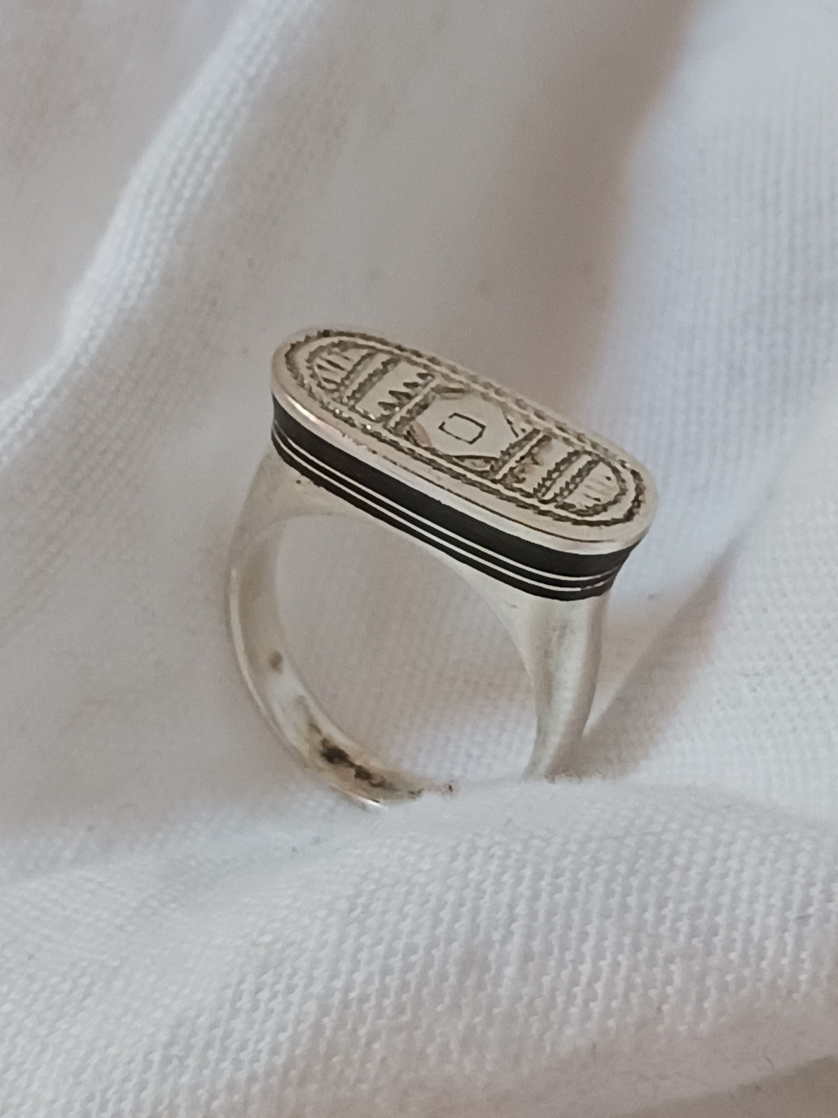 Bague touareg en argent massif