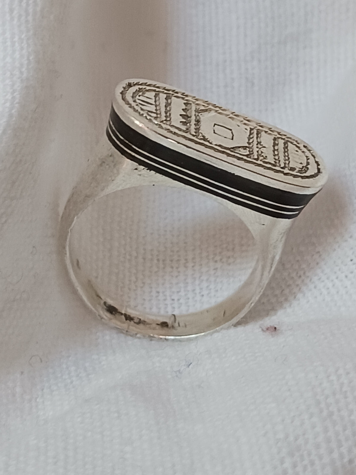 Bague touareg en argent massif