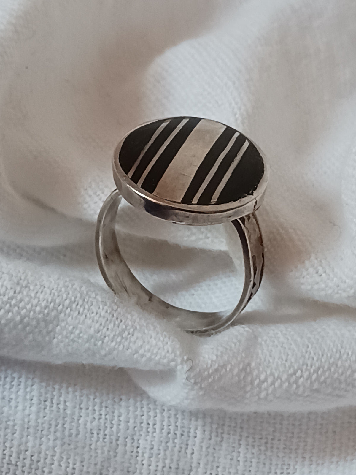 Bague touareg en argent massif
