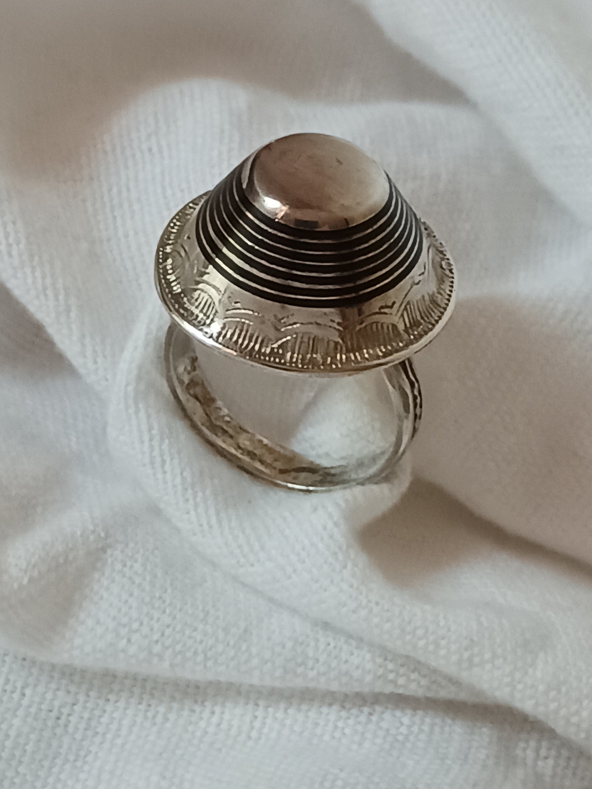 Bague touareg en argent massif