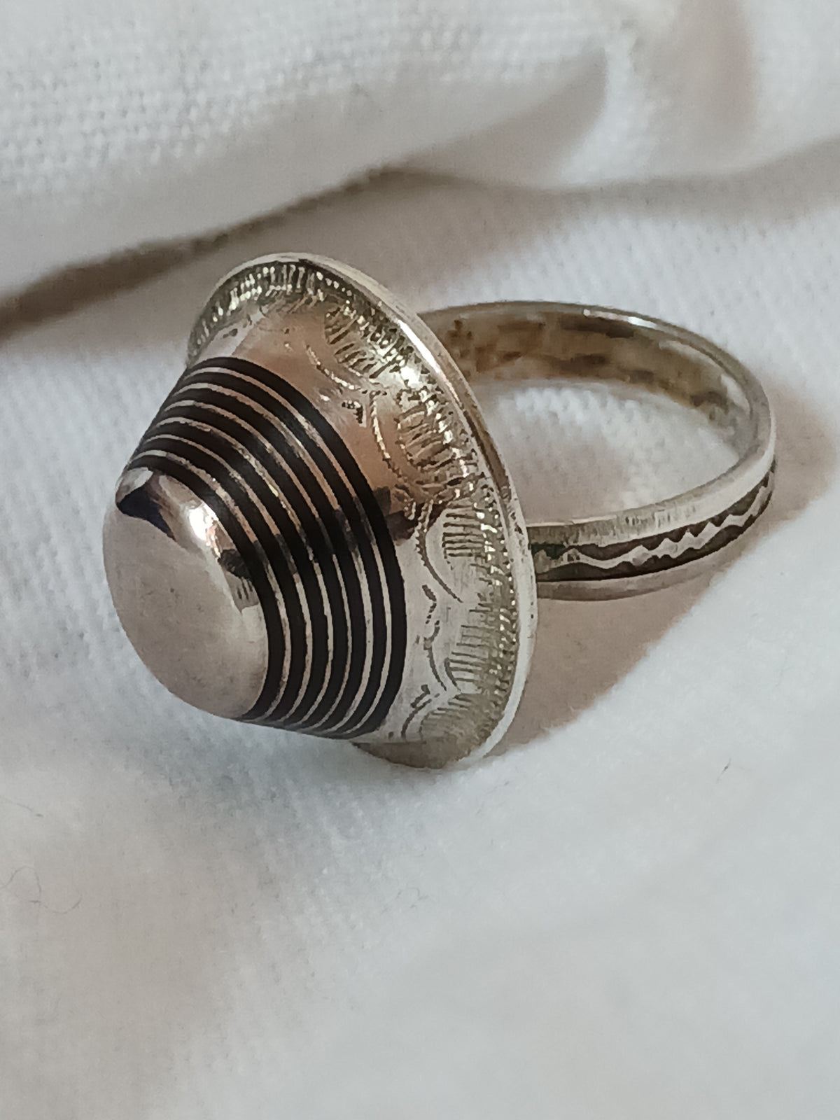 Bague touareg en argent massif