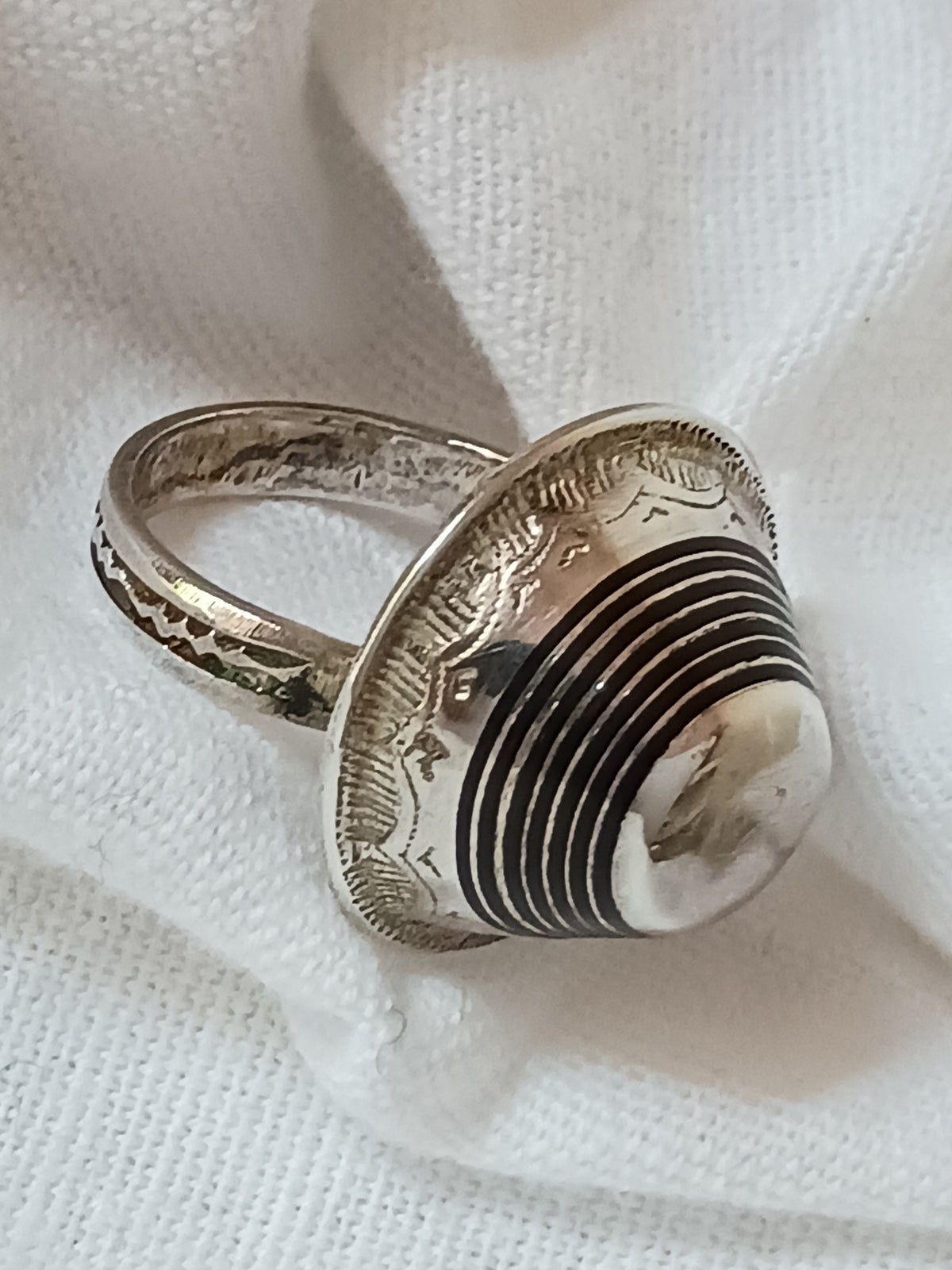 Bague touareg en argent massif