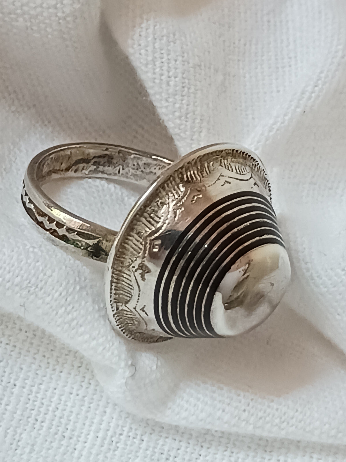 Bague touareg en argent massif