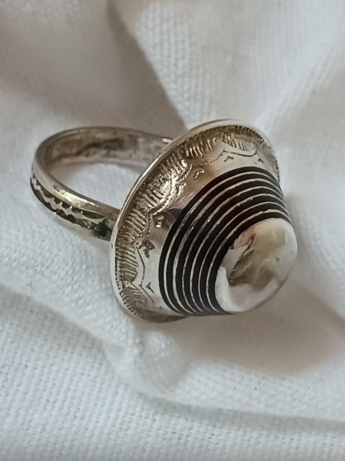 Bague touareg en argent massif