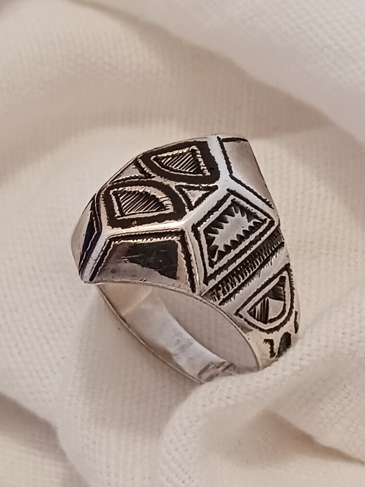Bague touareg en argent massif