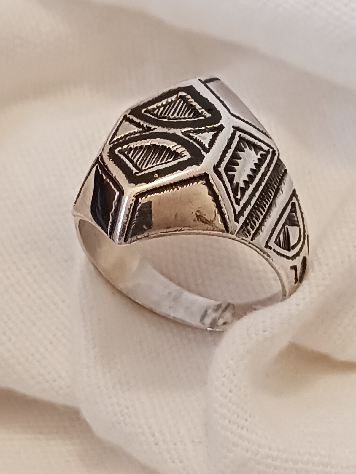 Bague touareg en argent massif