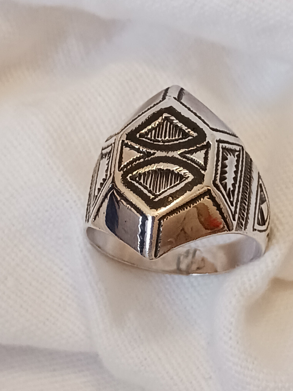 Bague touareg en argent massif