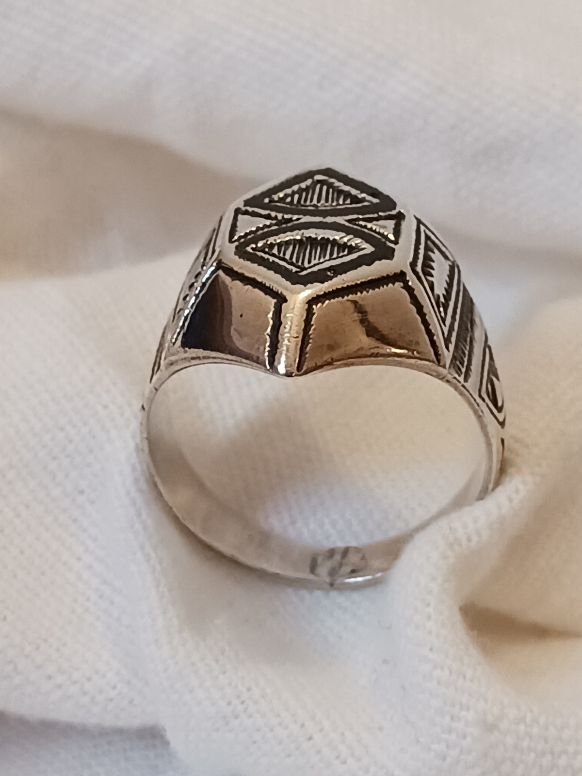 Bague touareg en argent massif