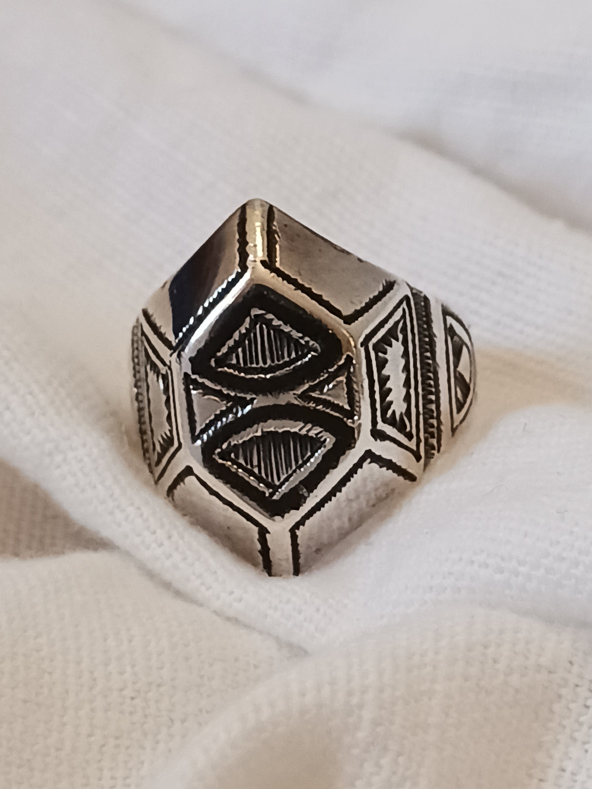 Bague touareg en argent massif