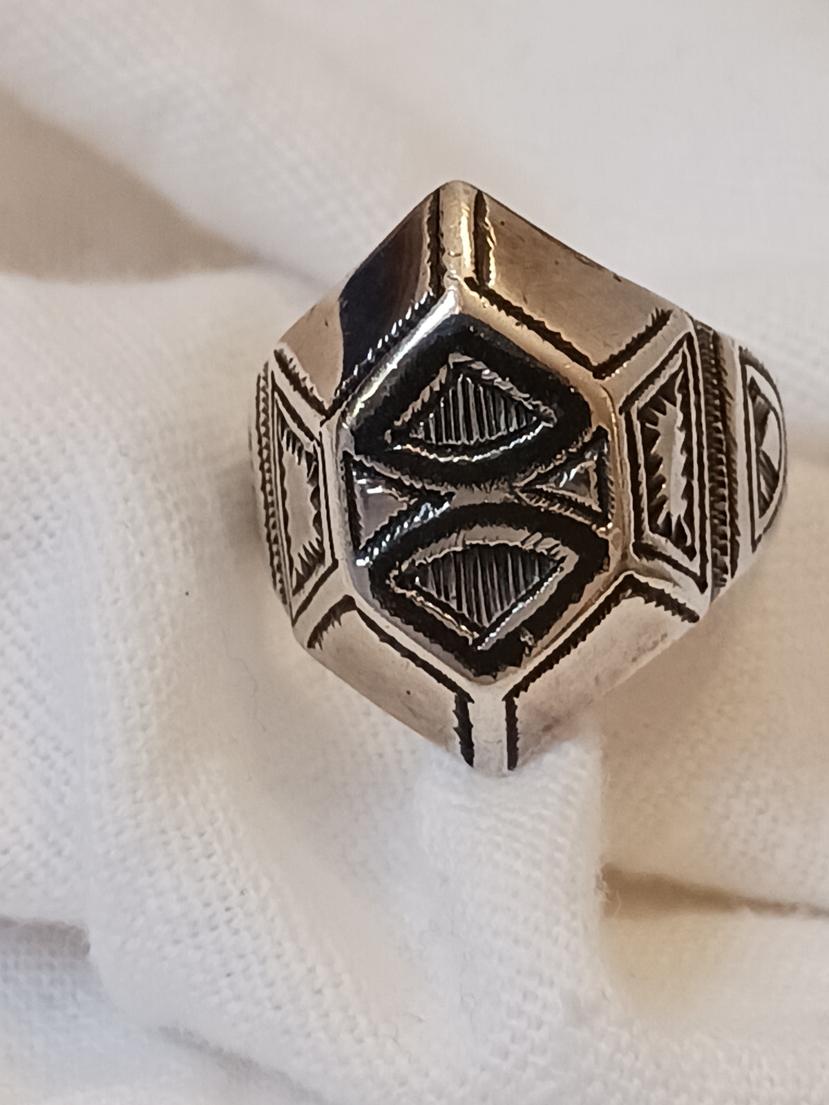 Bague touareg en argent massif