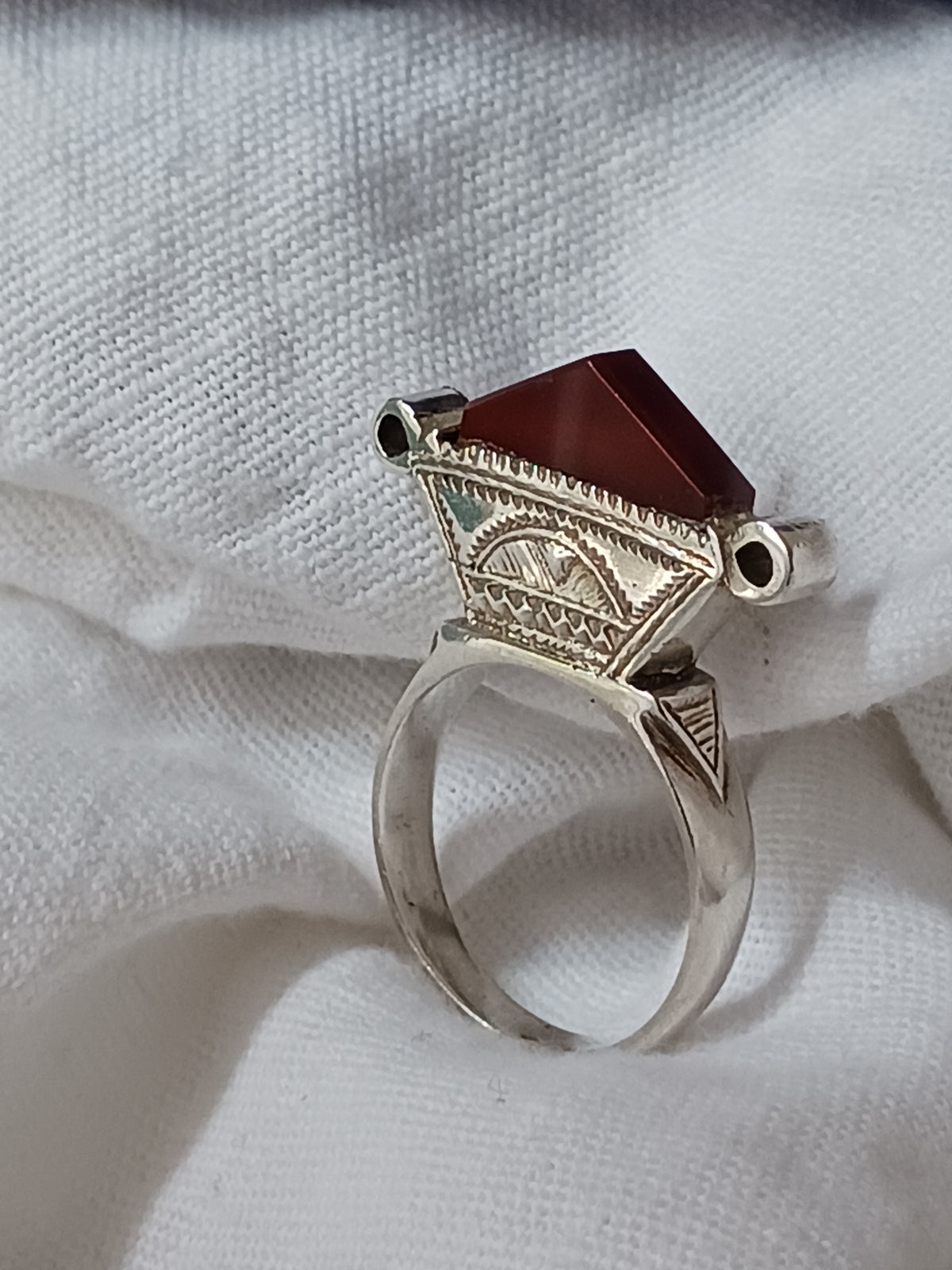 Bague touareg en argent massif