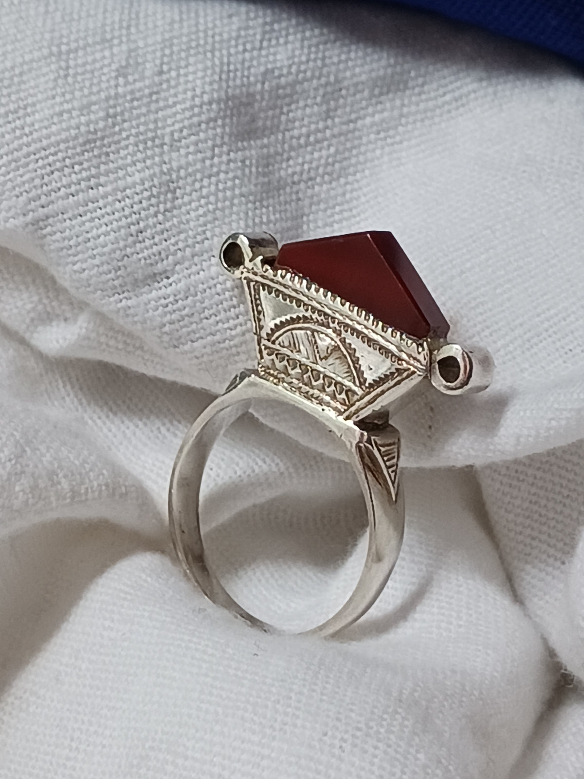 Bague touareg en argent massif