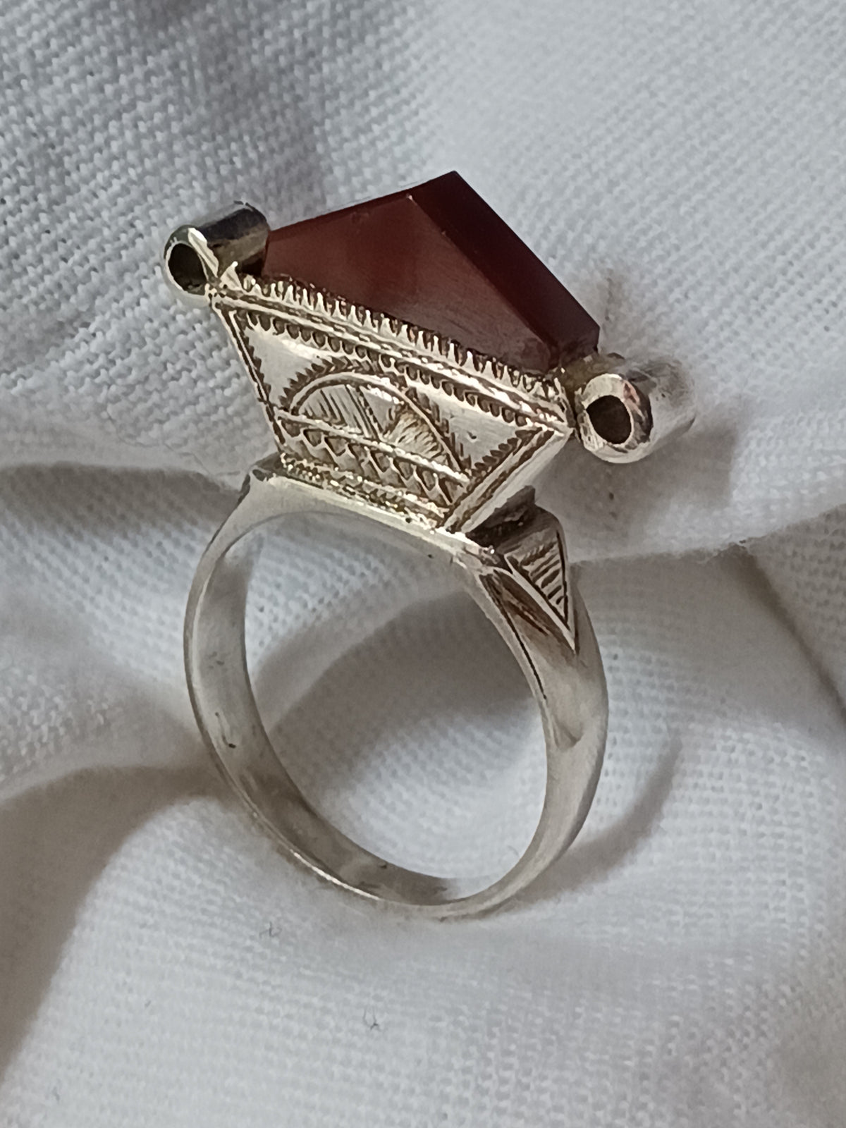 Bague touareg en argent massif